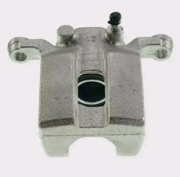 E51 Elgrand Right Rear Brake Caliper