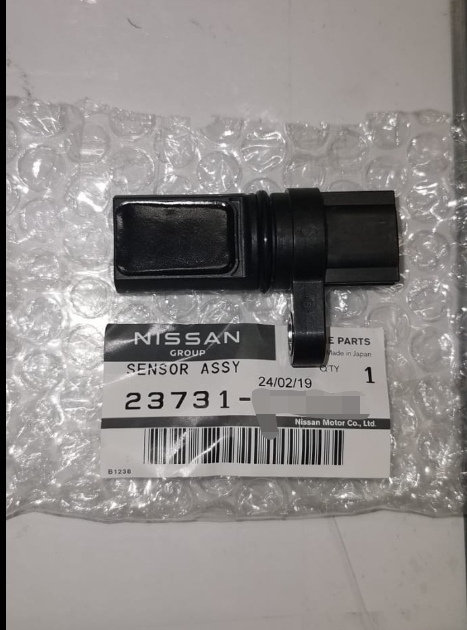 E51 Elgrand 2.5 Right Camshaft Sensor (Cam Sensor A) Genuine Nissan part