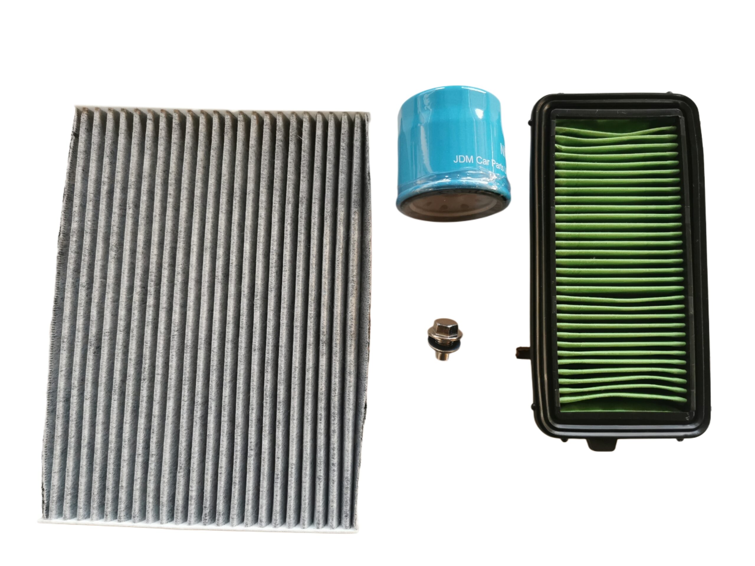 a picture containing a pollen filter, sump plug, air filter and oil filter for the nissan serena c27 2016-2022 hybrid.